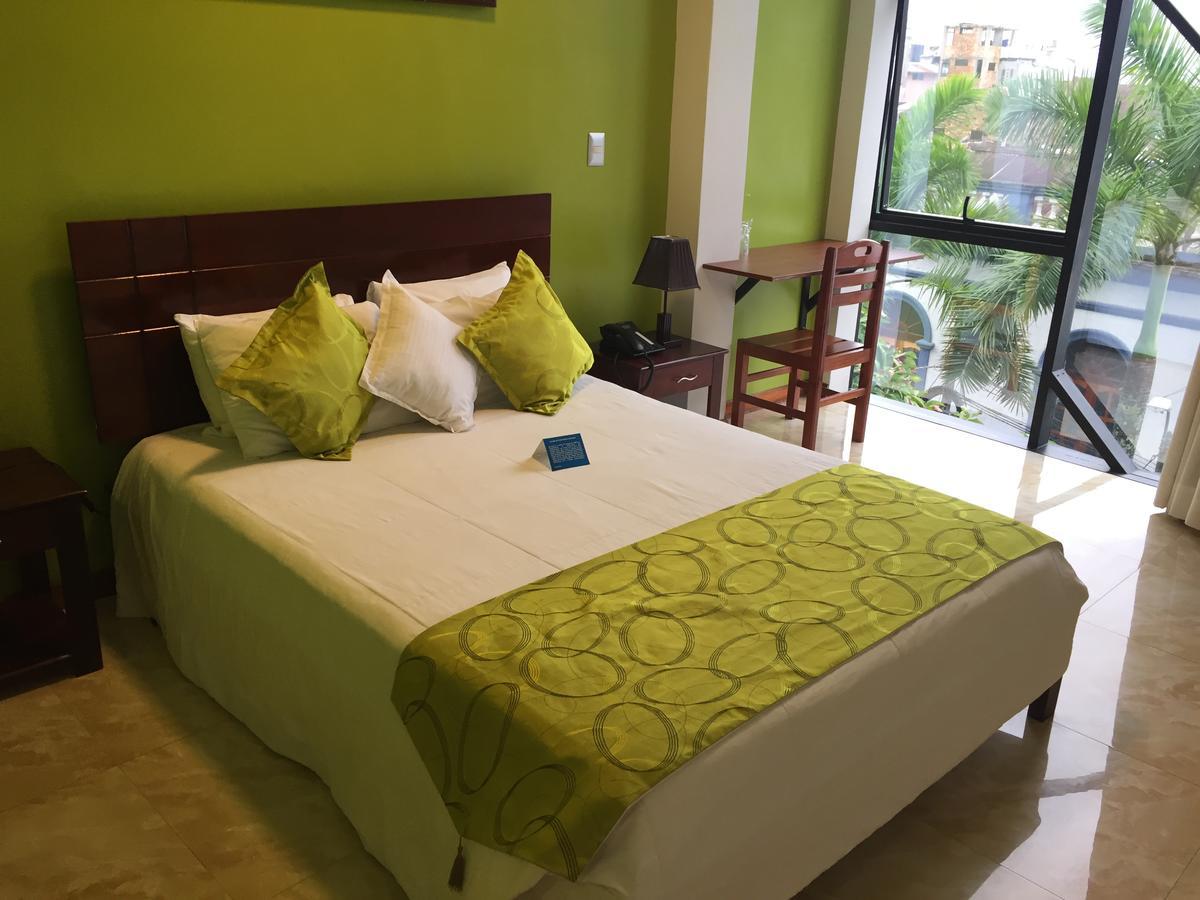 Hotel Europa Iquitos Extérieur photo