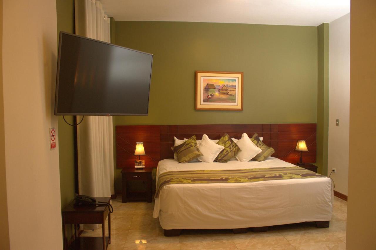 Hotel Europa Iquitos Extérieur photo