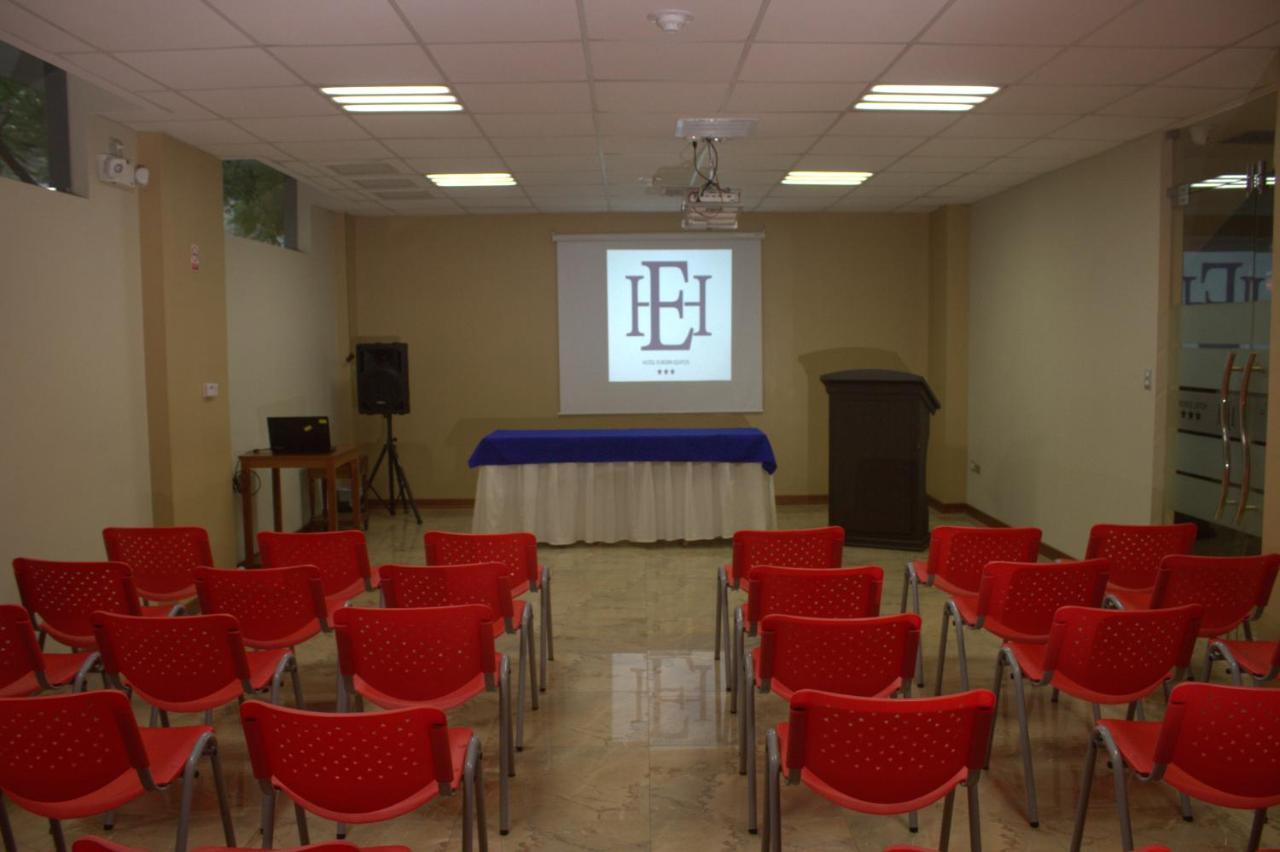 Hotel Europa Iquitos Extérieur photo